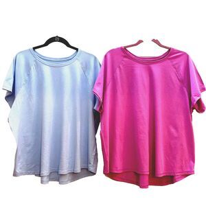 2-TEK GEAR ESSENTIAL GEAR (1-Blue 1-Pink) Athletic Tees w/Curved Hem, Great Cond